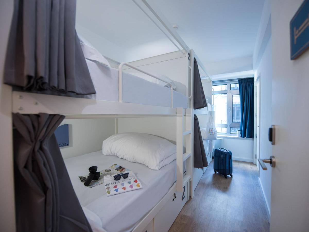 Hostel Bluesock *